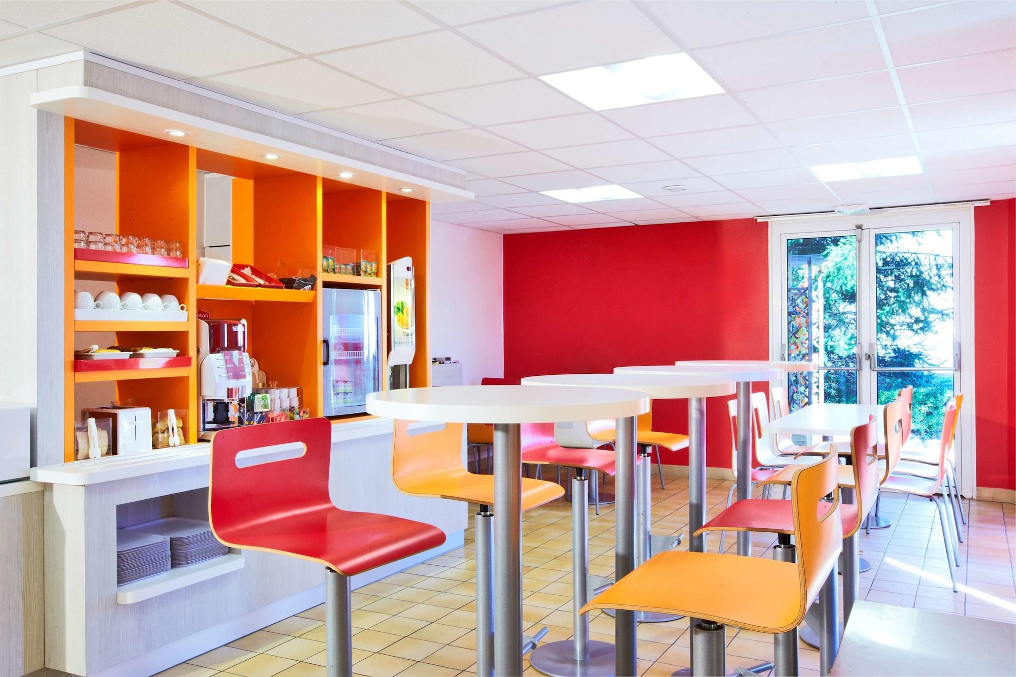 Premiere Classe Lille Sud - Seclin Extérieur photo